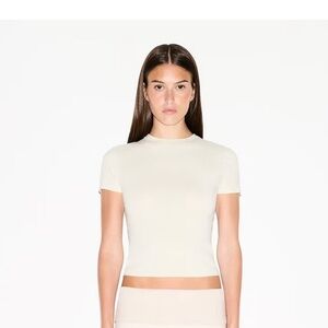 SKIMS Cotton Jersey Tshirt in Ecru Size S